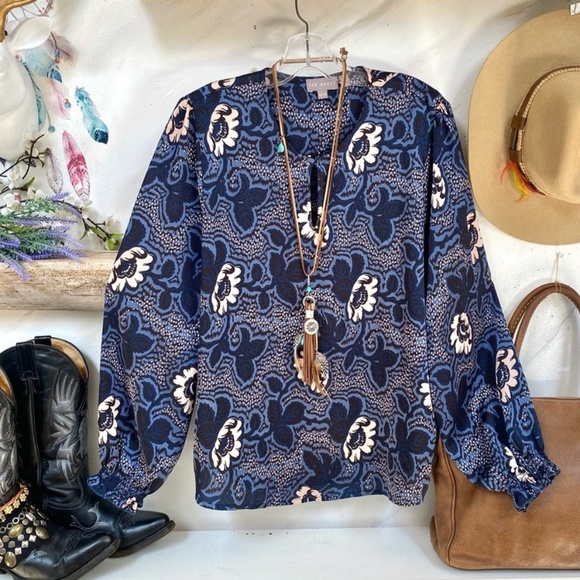 Ted Baker Women’s Blouse Satin Paisley Floral print Boho Key hole Navy Pink L - Picture 4 of 14